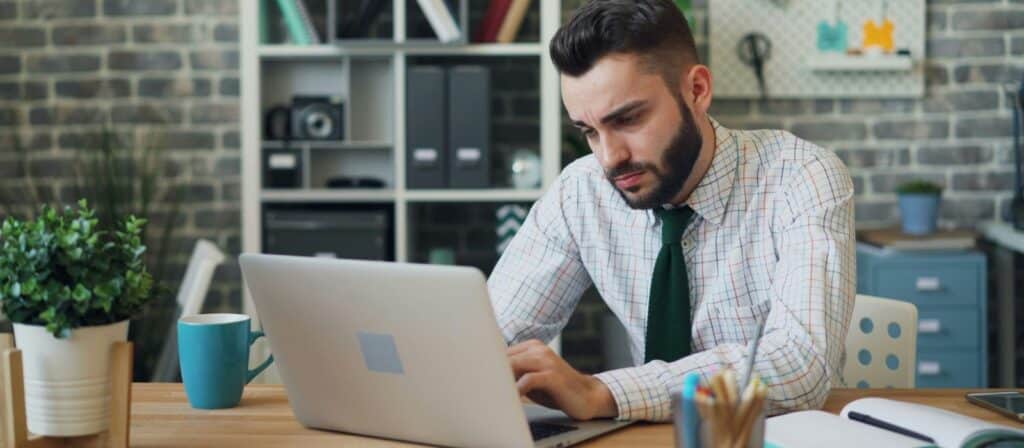 Hoe ga ik om met boze medewerkers zonder dat het escaleert?