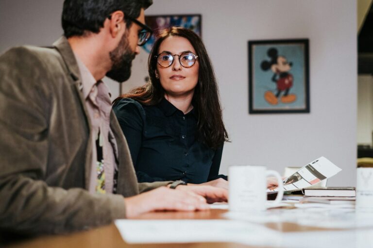 Omgaan met lastige collega’s: hoe doe je dat?